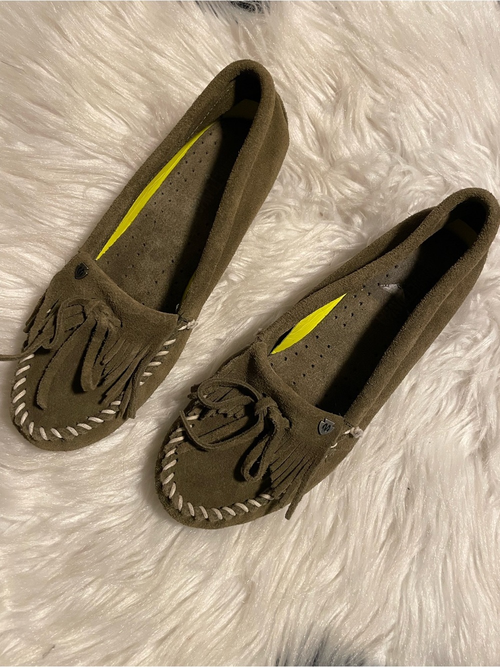 Minnetonka Olive Green Suede Fringe Moccasins